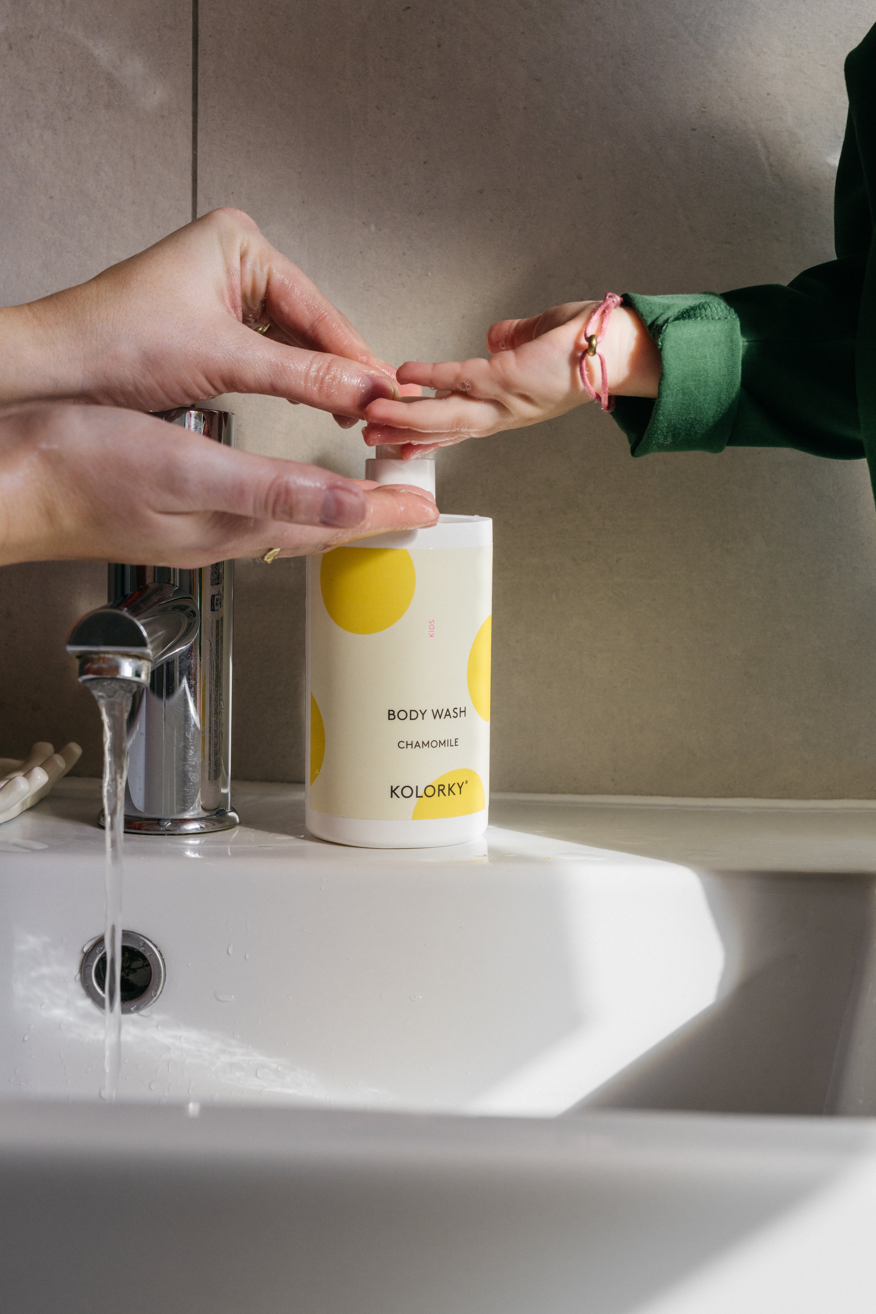 BODY WASH, Chamomile, 390 ml