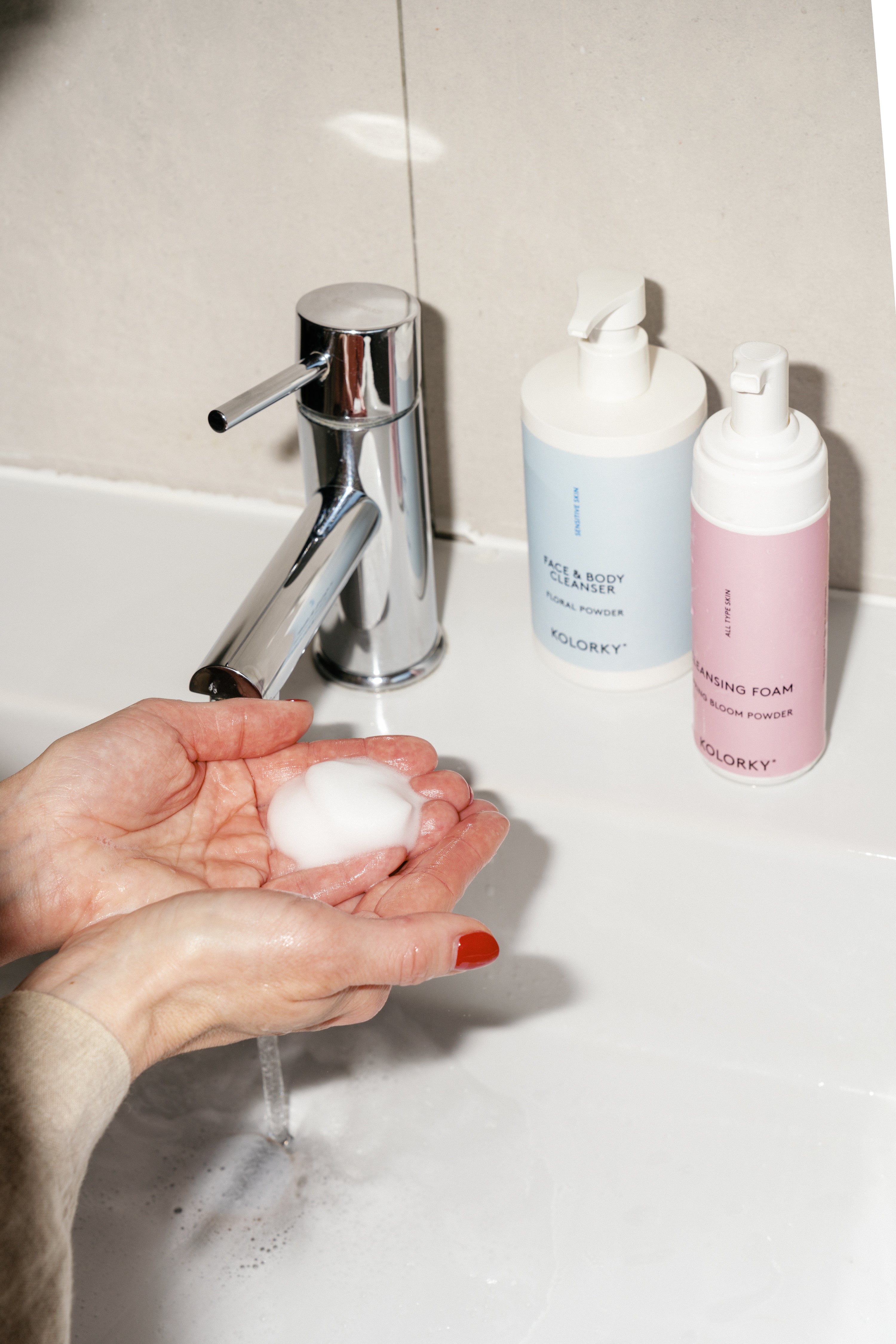 CLEANSING FOAM, Spring Bloom Powder, 150 ml